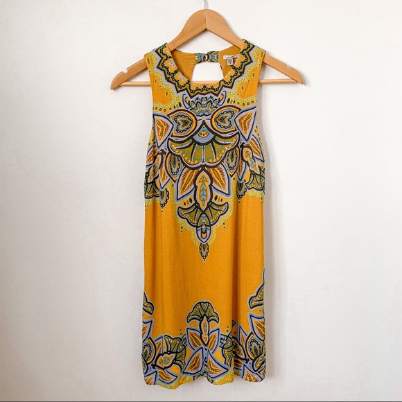 Urban Outfitters Ecote Guinevere Open-Back Dress - Picture 6 of 16